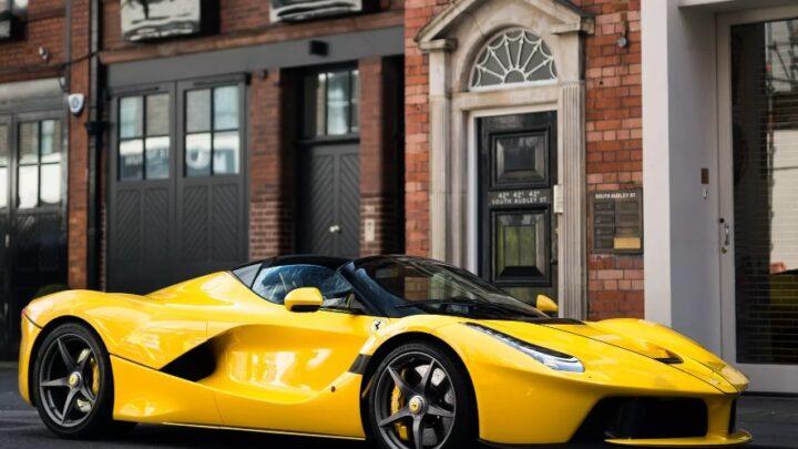 Ferrari F250 Spider